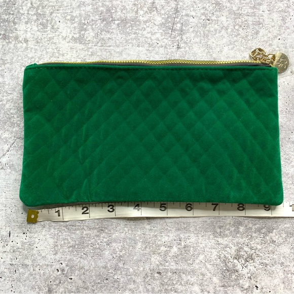 Mario Badescu Green Velvet Makeup Toiletries Bag - Picture 6 of 8